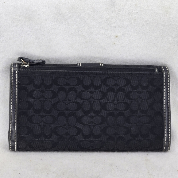 Vintage Coach Hampton Signature Black Wallet - Picture 5 of 6